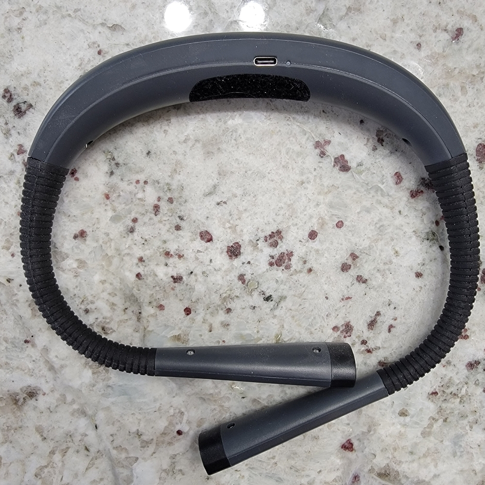 LED neck reading light - Picture 2 of 3